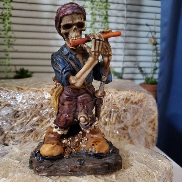 Vintage K’s Collection Singing Skeletons Flute Playing Resin Pirate Skeleton - Picture 1 of 6